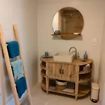 Détente à *